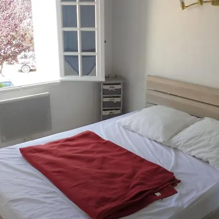 Holiday home Vue Mer: Beachfront With Private Parking And Fiber Wi-fi