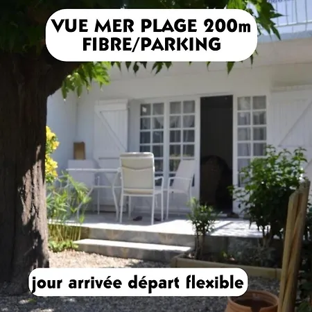 Vue Mer: Beachfront With Private Parking And Fiber Wi-fi Holiday home Fleury (Aude)