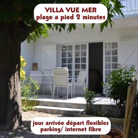 Vue A Pied 2 Minutes Internet Parking Feriehus Fleury (Aude)